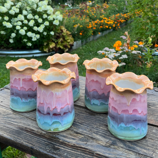 Ruffle Vase + Blooms du Jour