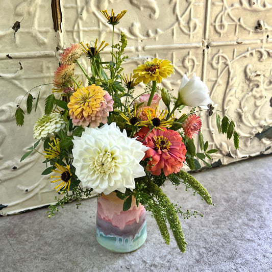 Ruffle Vase + Blooms du Jour